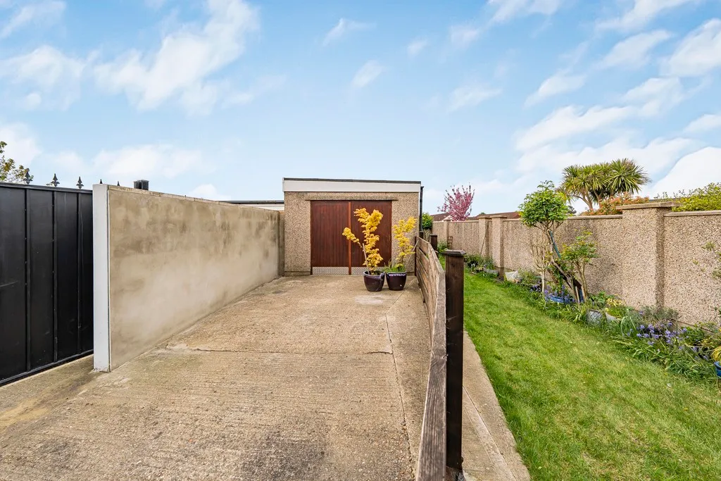 Crowland Avenue, Hayes, UB3, photo 9