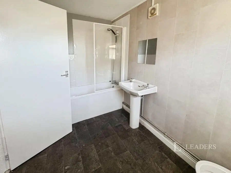 Gilbey Road, Grimsby, DN31, photo 9