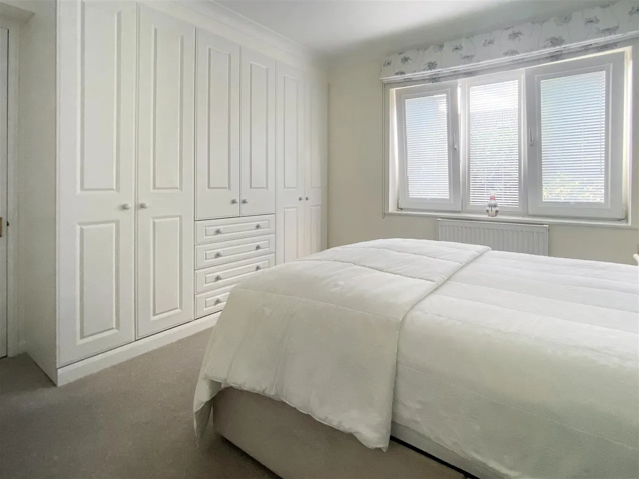 The Street, Rustington, photo 8