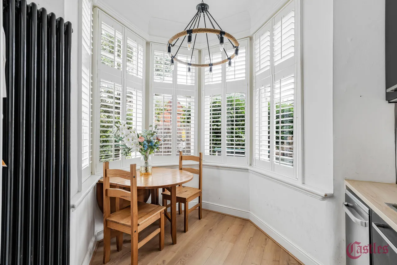 Palmerston Road, N22, photo 18