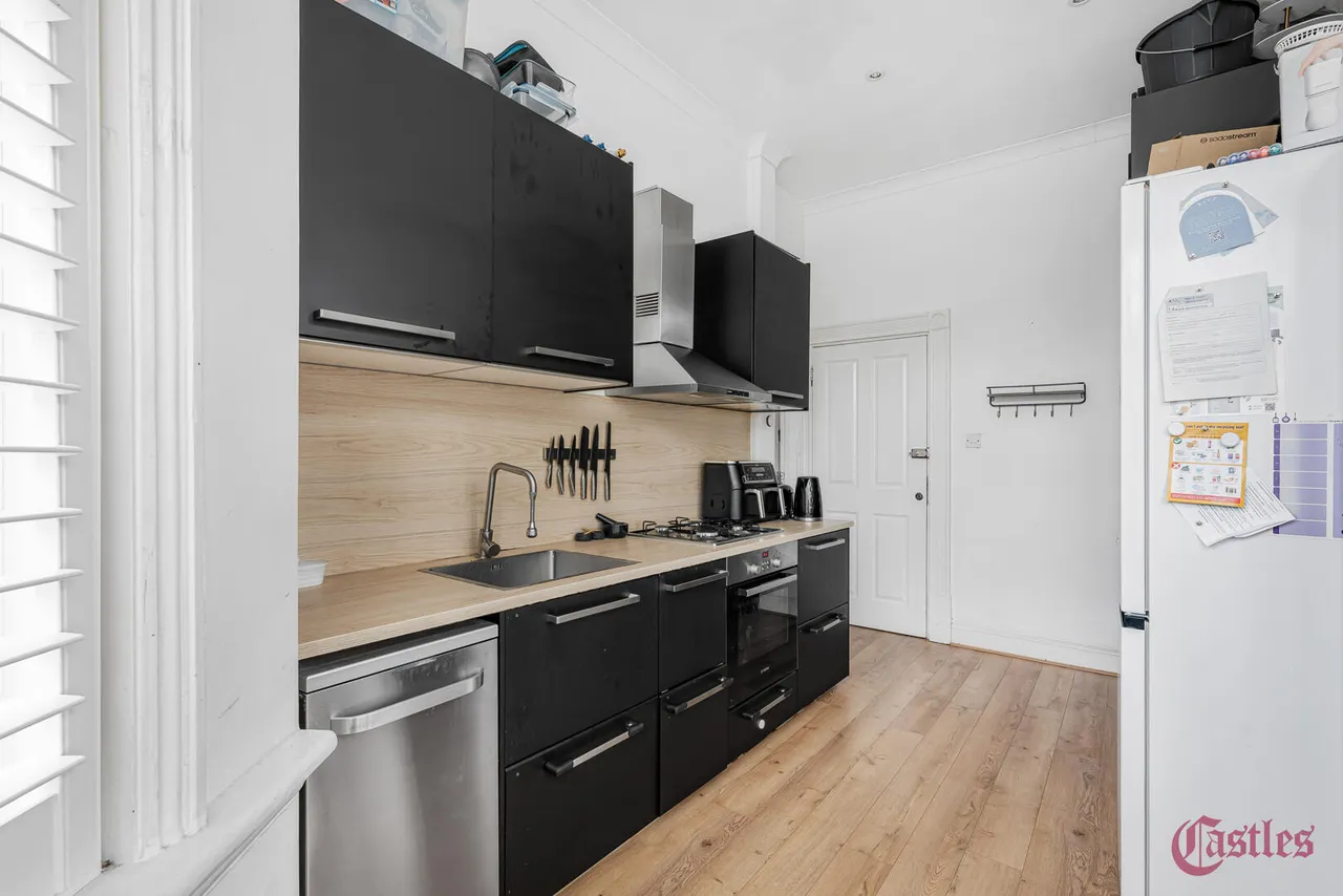 Palmerston Road, N22, photo 20