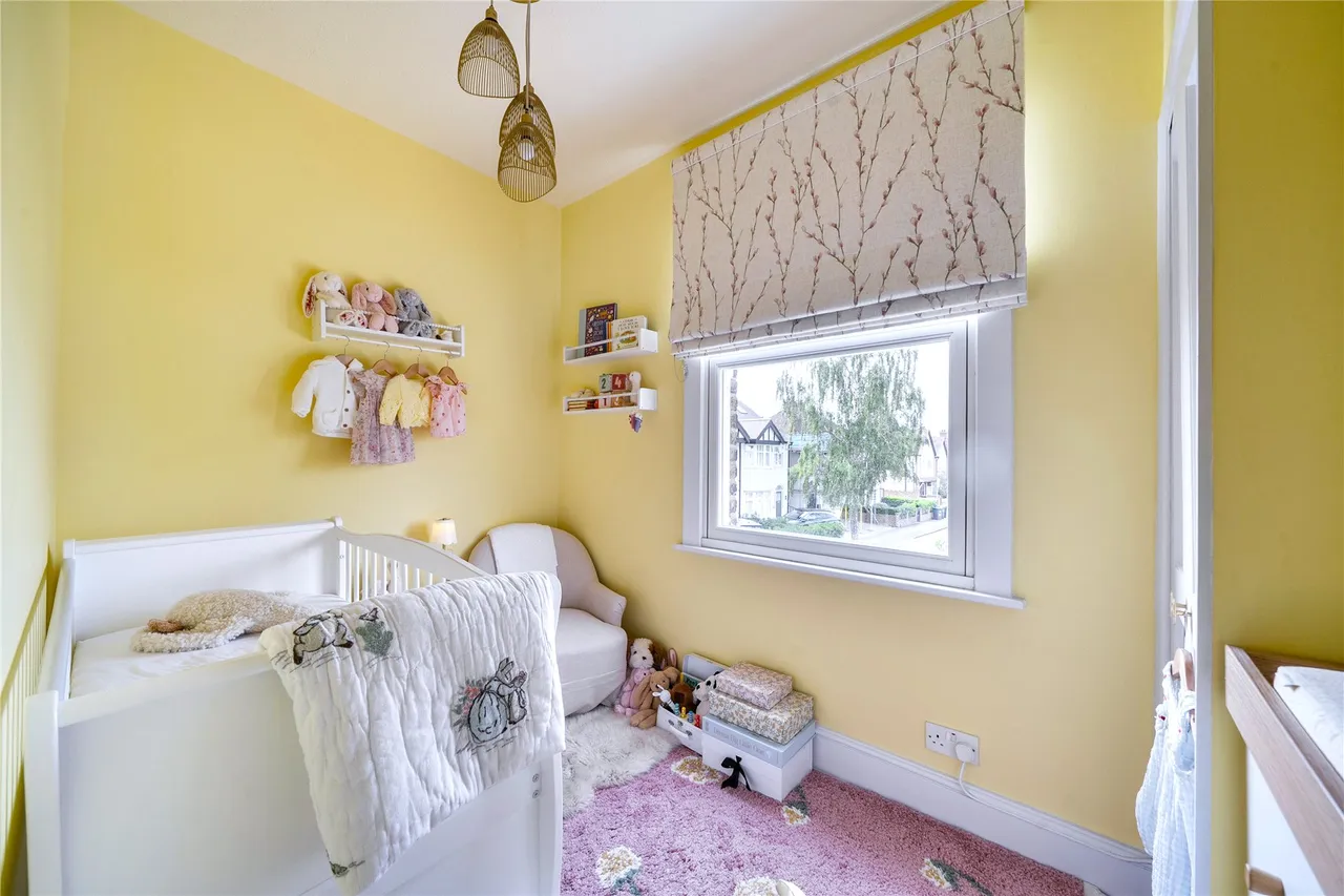 Ellerton Road, Surbiton, KT6, photo 13