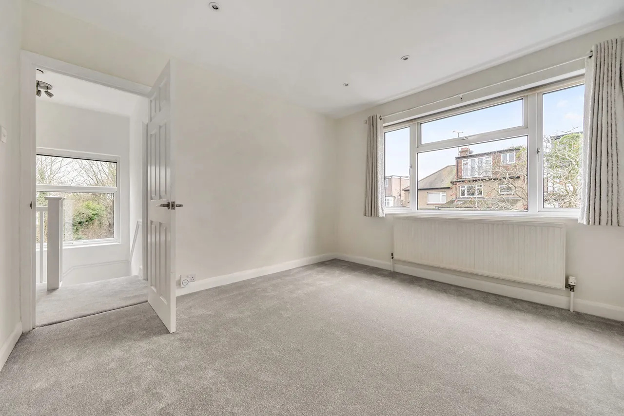 Denham Road, Whetstone, London, Greater London, N20 0DN, photo 8