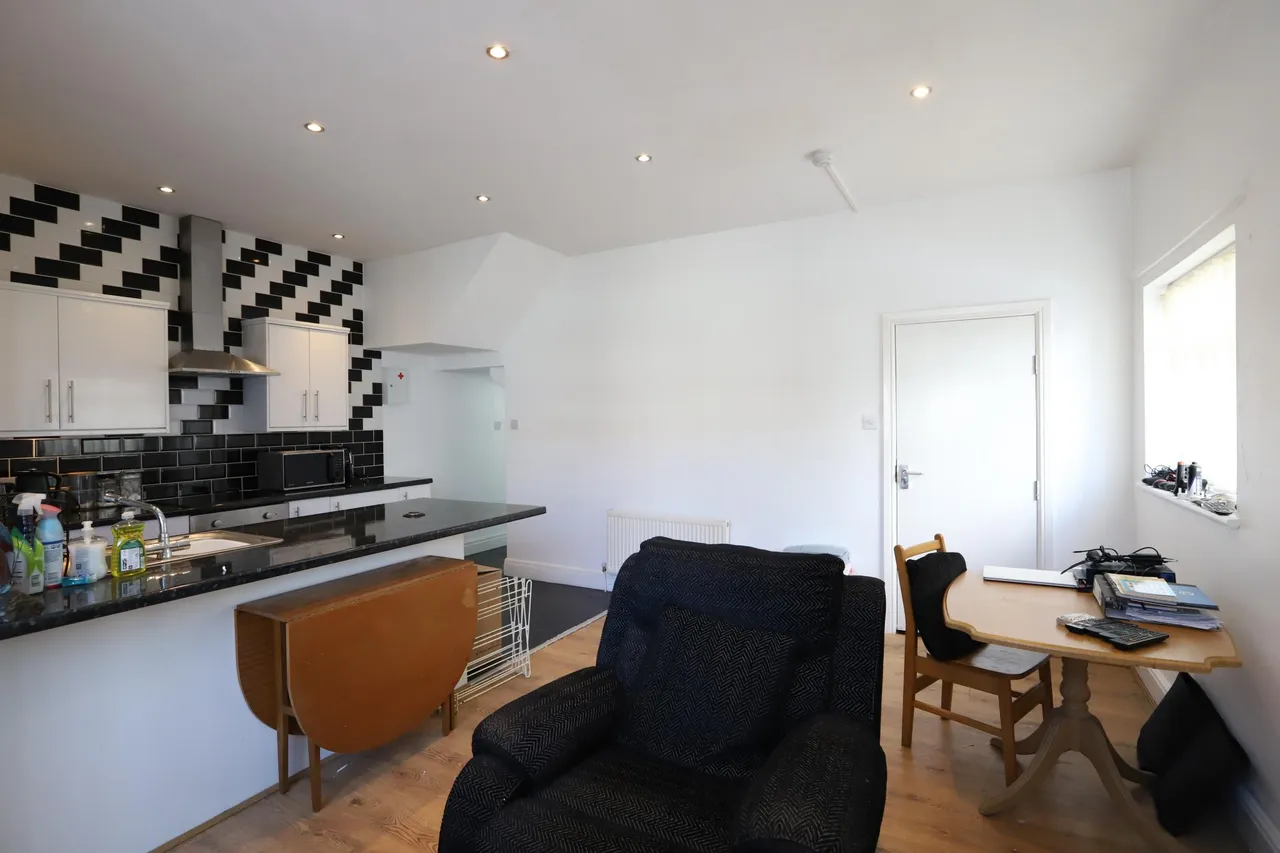 Preston Old Road, Blackpool, FY3, photo 7