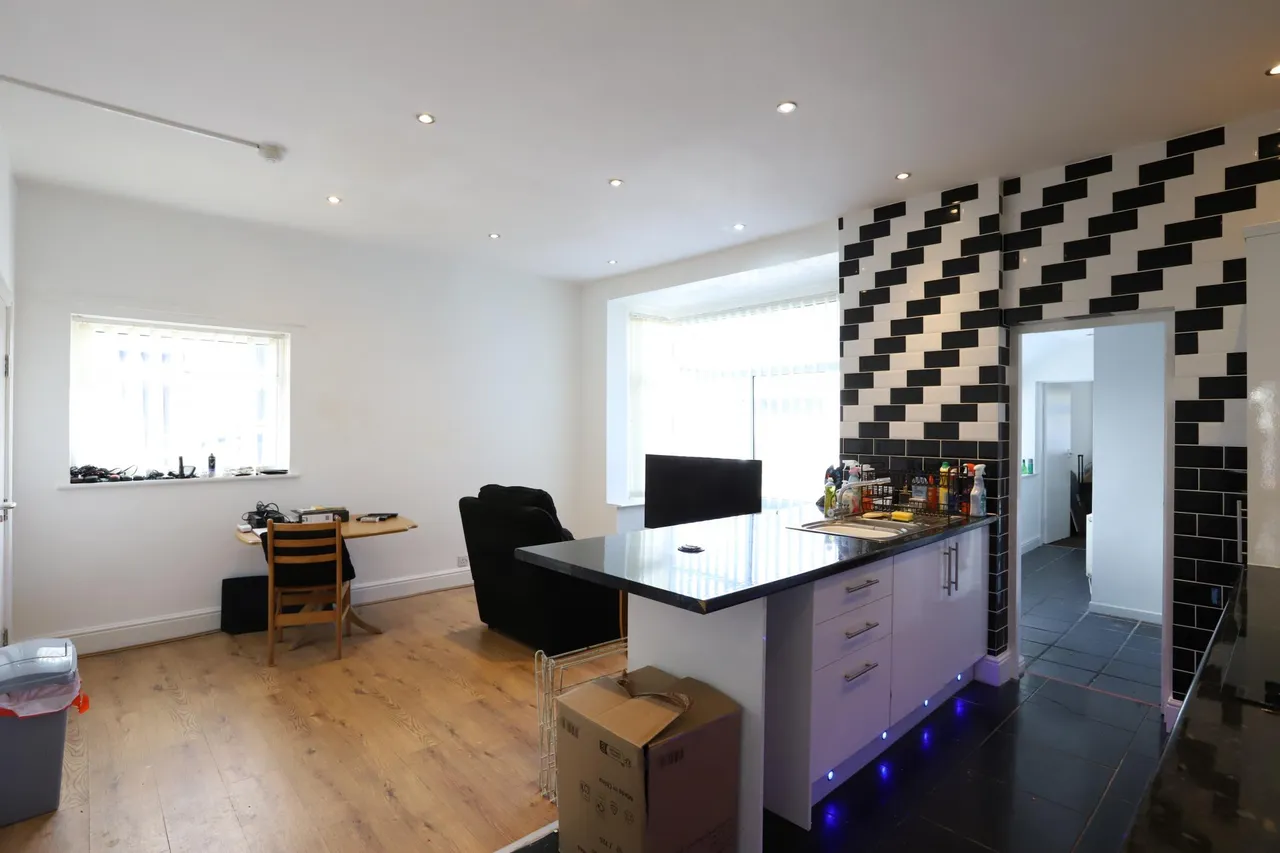 Preston Old Road, Blackpool, FY3, photo 3
