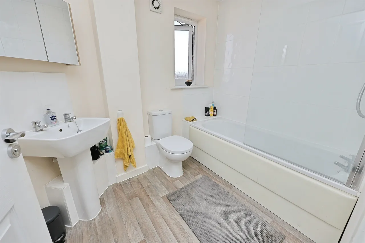 Briggs Mead, Wymondham, NR18, photo 6