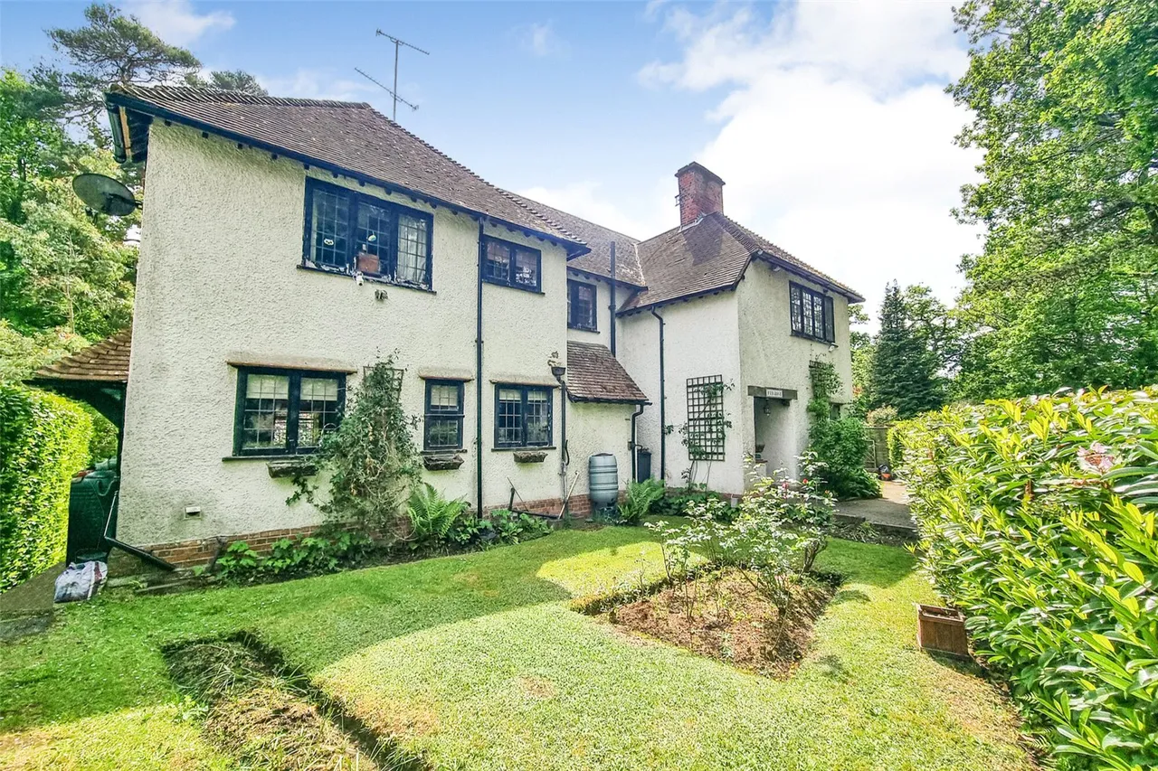 Horseshoe Lane, Ash Vale, Guildford, Surrey, GU12 5LL, photo 21