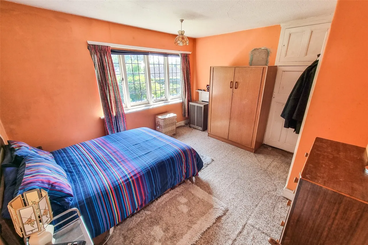 Horseshoe Lane, Ash Vale, Guildford, Surrey, GU12 5LL, photo 15
