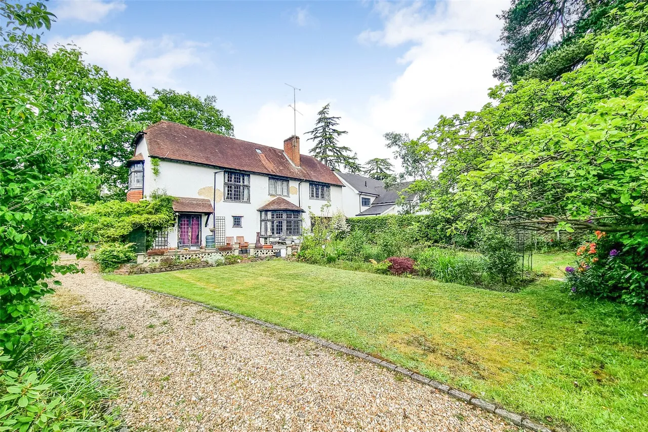 Horseshoe Lane, Ash Vale, Guildford, Surrey, GU12 5LL, photo 10