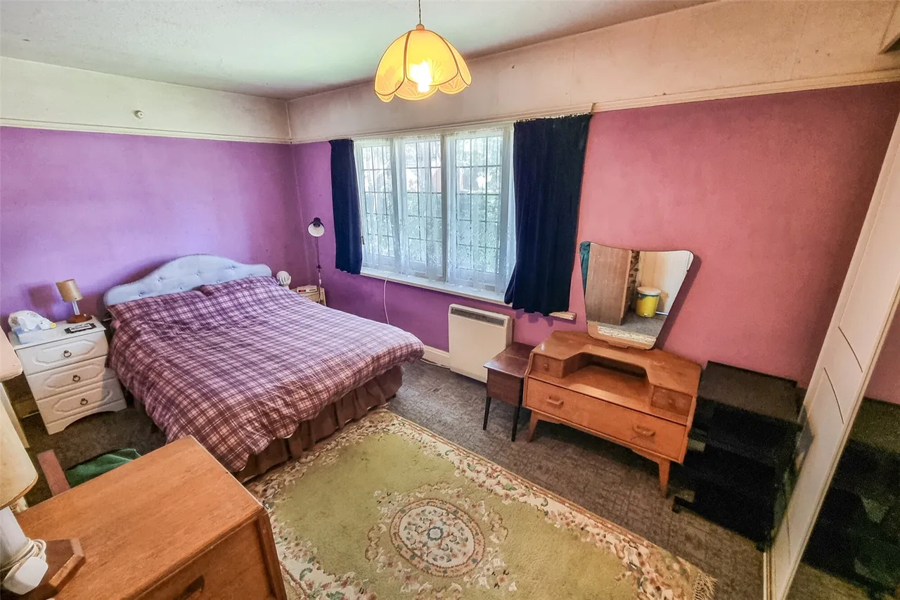 Horseshoe Lane, Ash Vale, Guildford, Surrey, GU12 5LL, photo 16