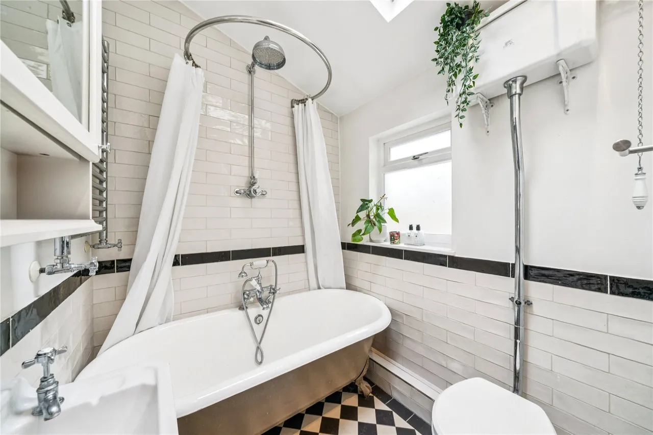 Skelbrook Street, London, SW18, photo 6