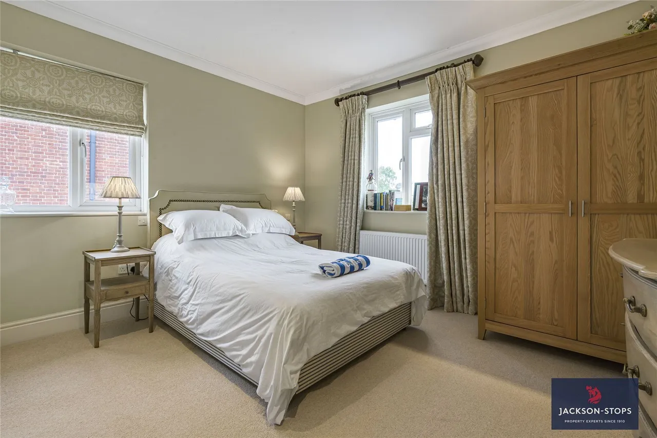 The Avenue, Newmarket, CB8, photo 10