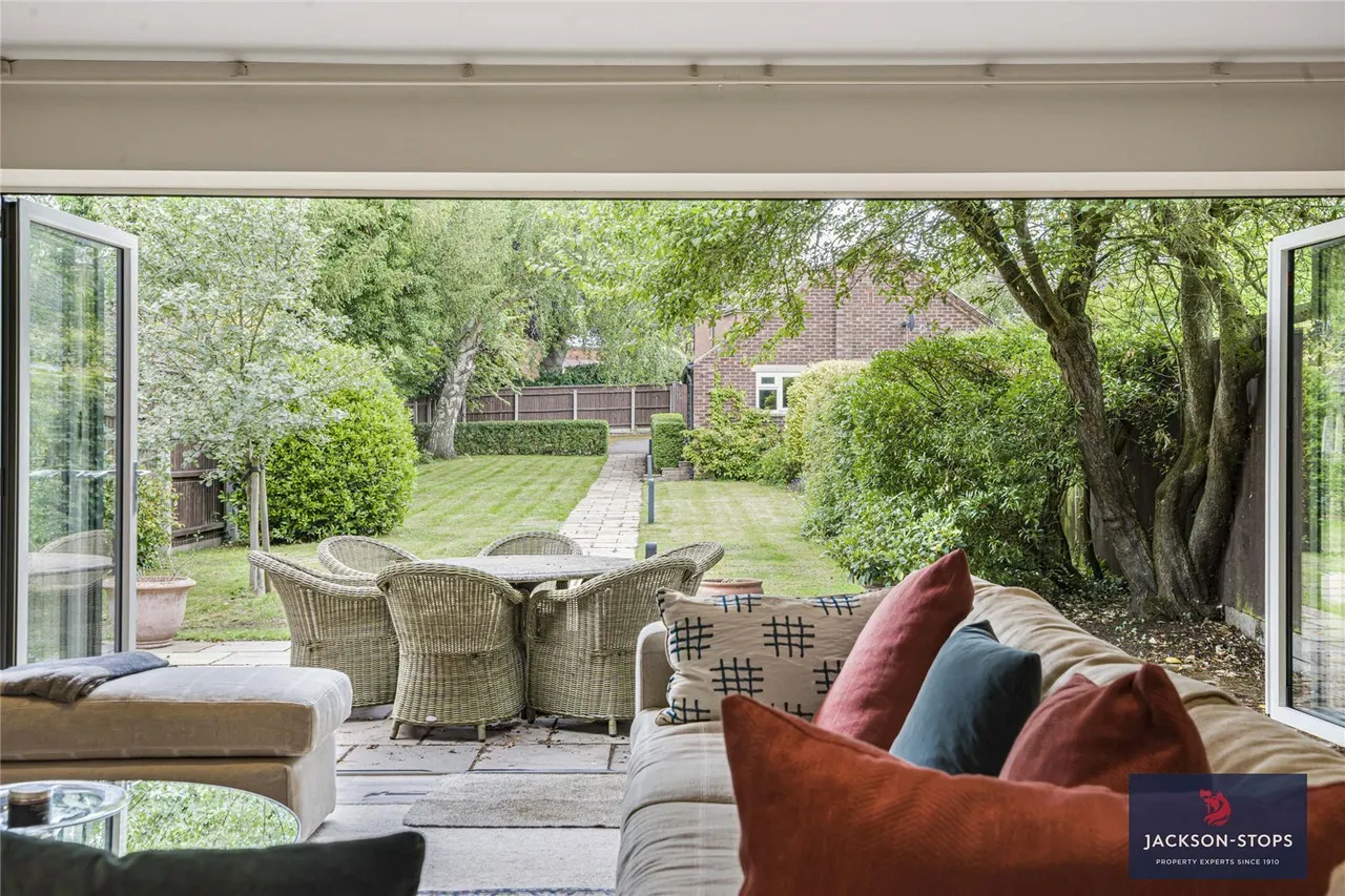 The Avenue, Newmarket, CB8, photo 7