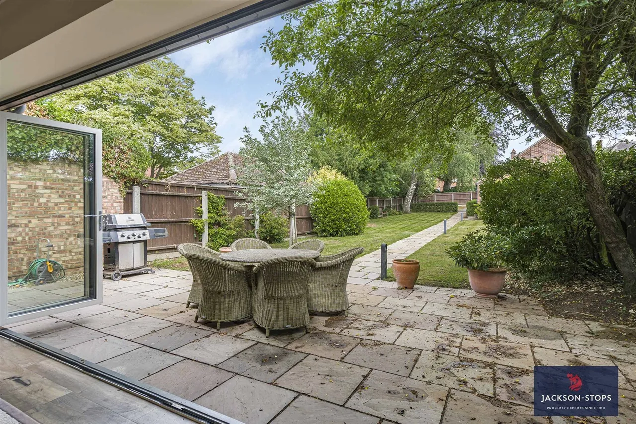 The Avenue, Newmarket, CB8, photo 19