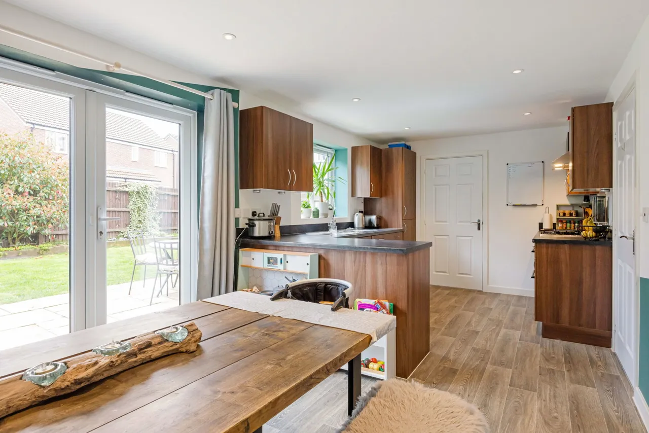 Fossbridge Place, Cheltenham, Gloucestershire, GL52 5BW, photo 6