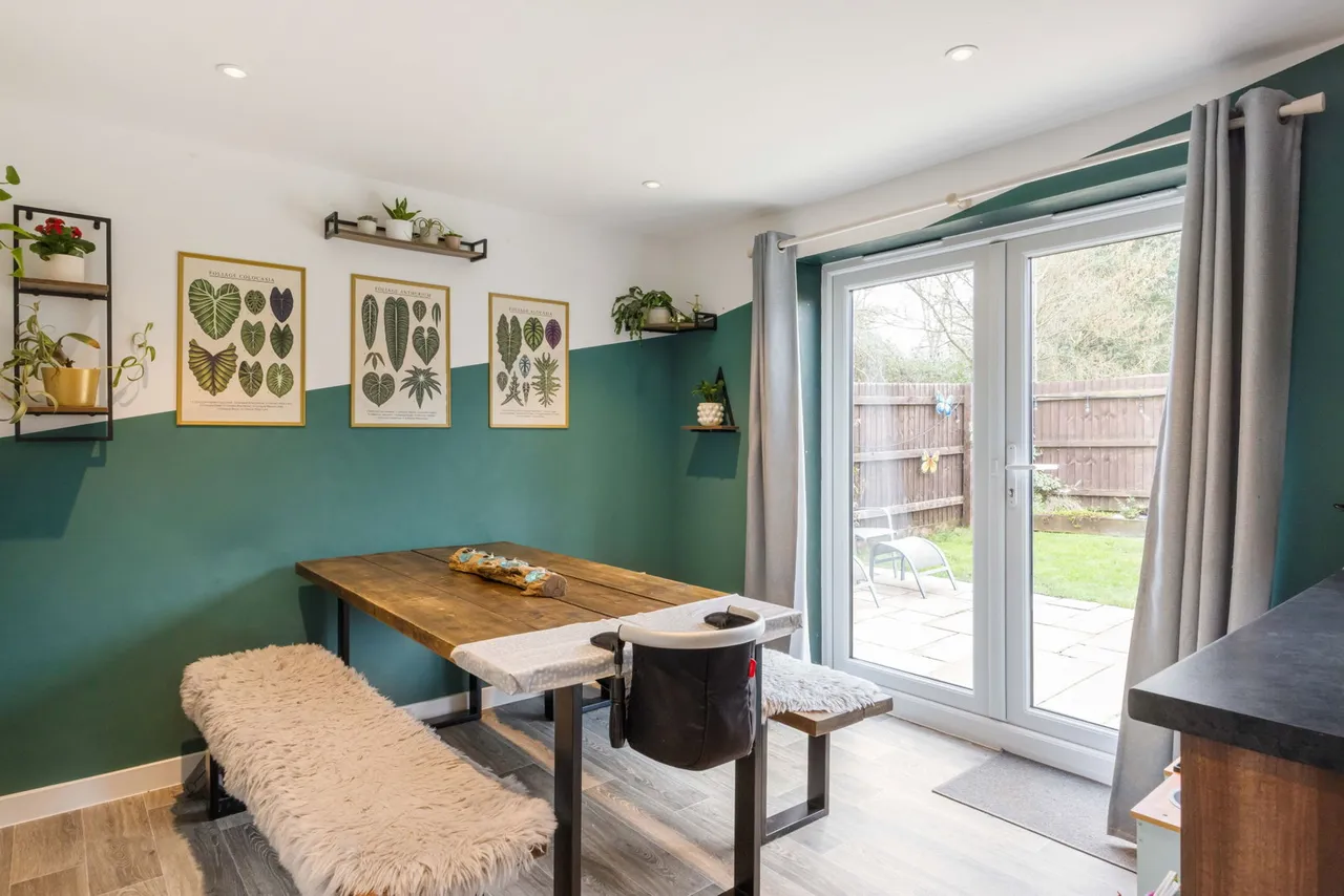 Fossbridge Place, Cheltenham, Gloucestershire, GL52 5BW, photo 5