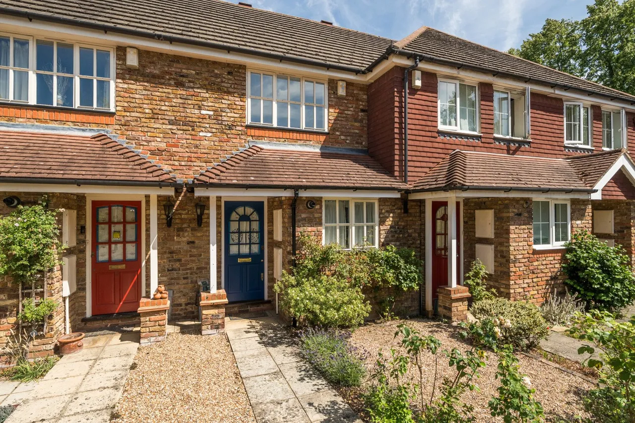 Duxberry Close, BR2, photo 28