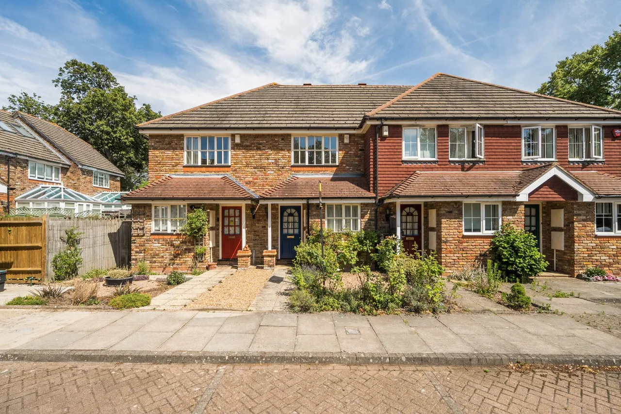 Duxberry Close, BR2, photo 27