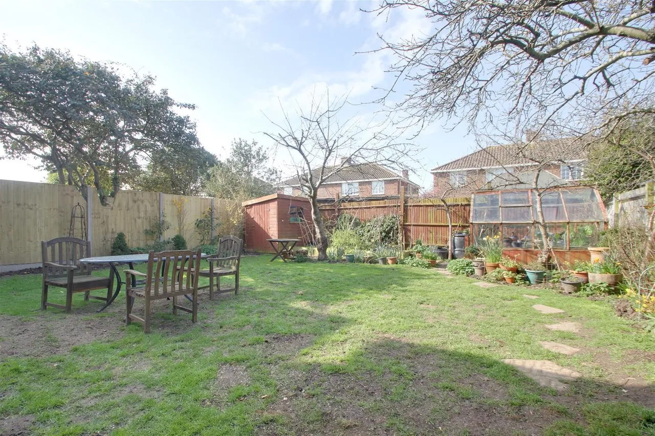 Southview Drive, Worthing, photo 16