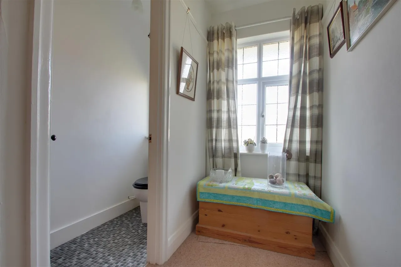 Southview Drive, Worthing, photo 14