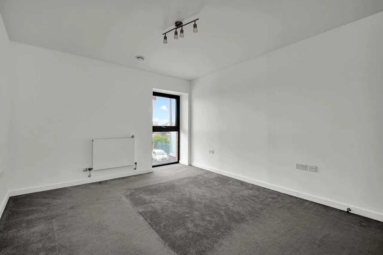 5 Blueberry Court, Holmeoak Avenue, Rainham, Greater London, RM13 8JG, photo 9