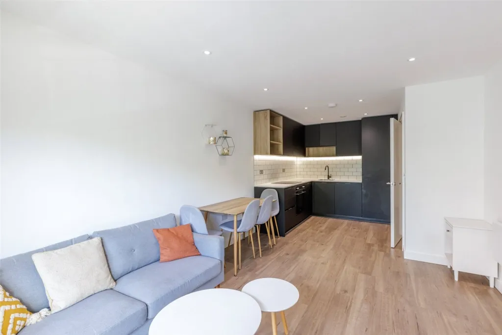1 bed flat for sale, Beaufort Square, Beaufort Park, NW9