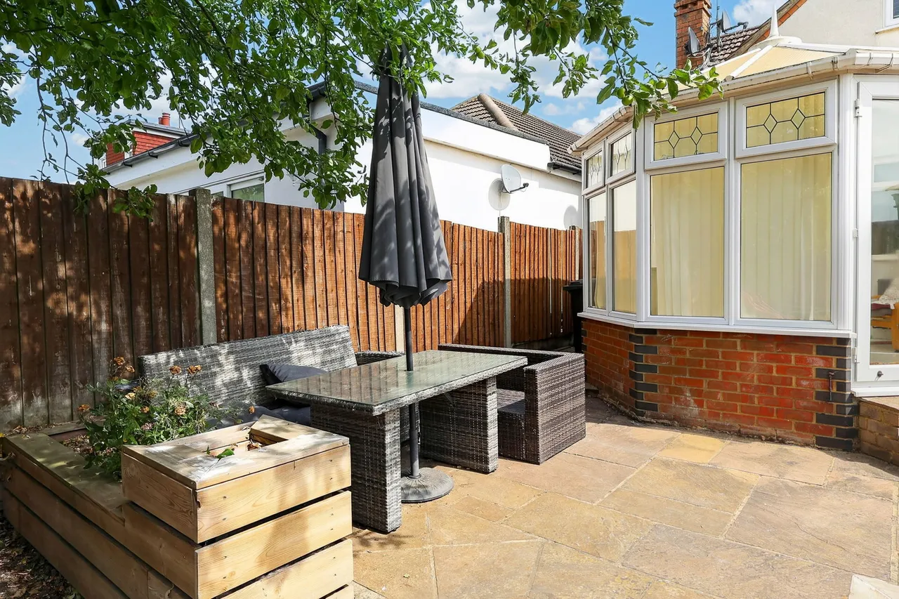 Hilary Crescent, Rayleigh, SS6, photo 39