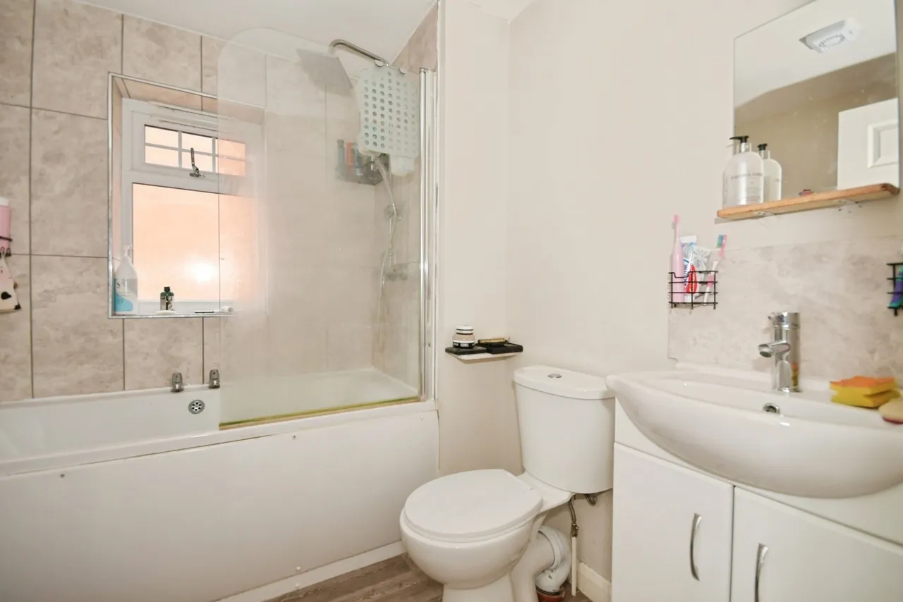 Troughbrook Road, Hollingwood, Chesterfield, Derbyshire, S43, photo 7