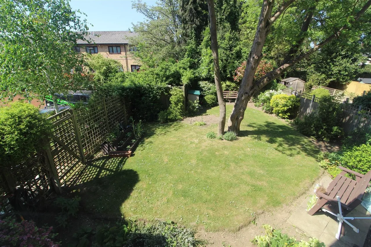 2 Leicester Road, Barnet EN5 5FL, photo 7