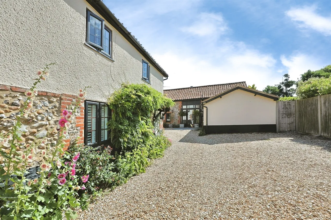 The Street, Sporle, PE32, photo 17