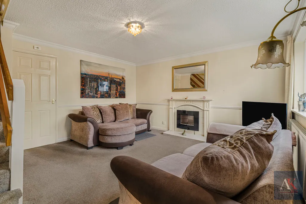 Cherwell Avenue, Heywood OL10 4SY, photo 4