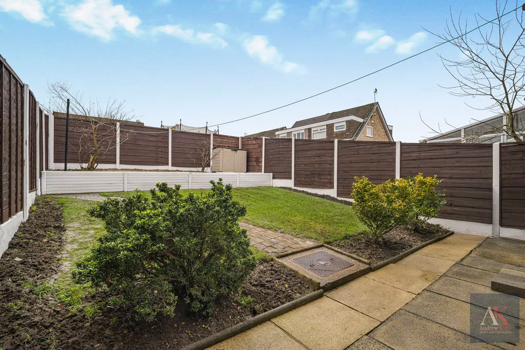 Cherwell Avenue, Heywood OL10 4SY, photo 15
