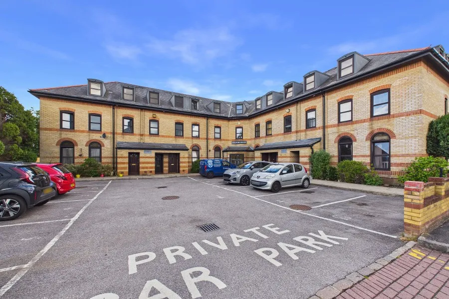 1 bed flat to rent, Dorcas Court, Camberley, GU15