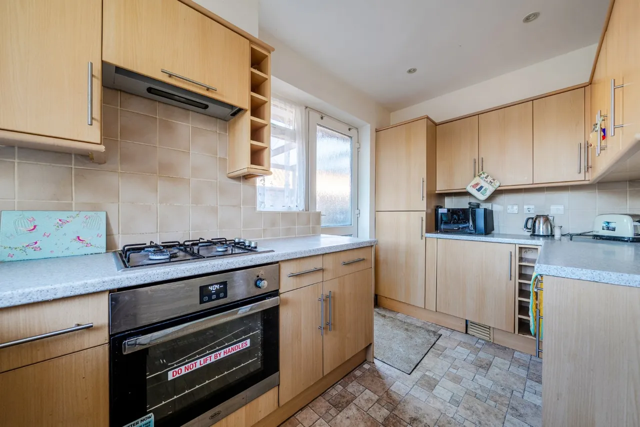 Conway Road, Taplow, SL6, photo 3