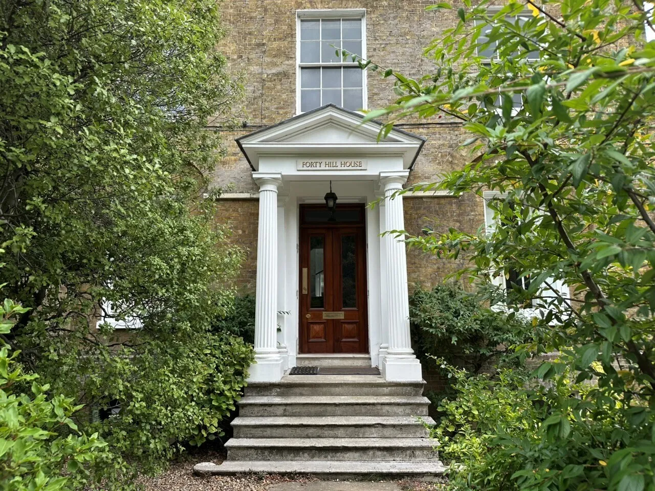 3 bed flat for sale, Forty Hill, Enfield, EN2