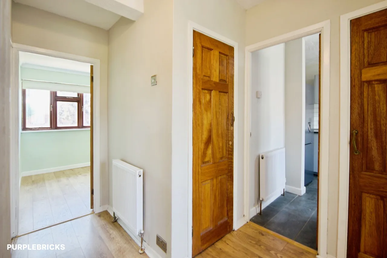 Taunton Road, Romford, RM3, photo 37