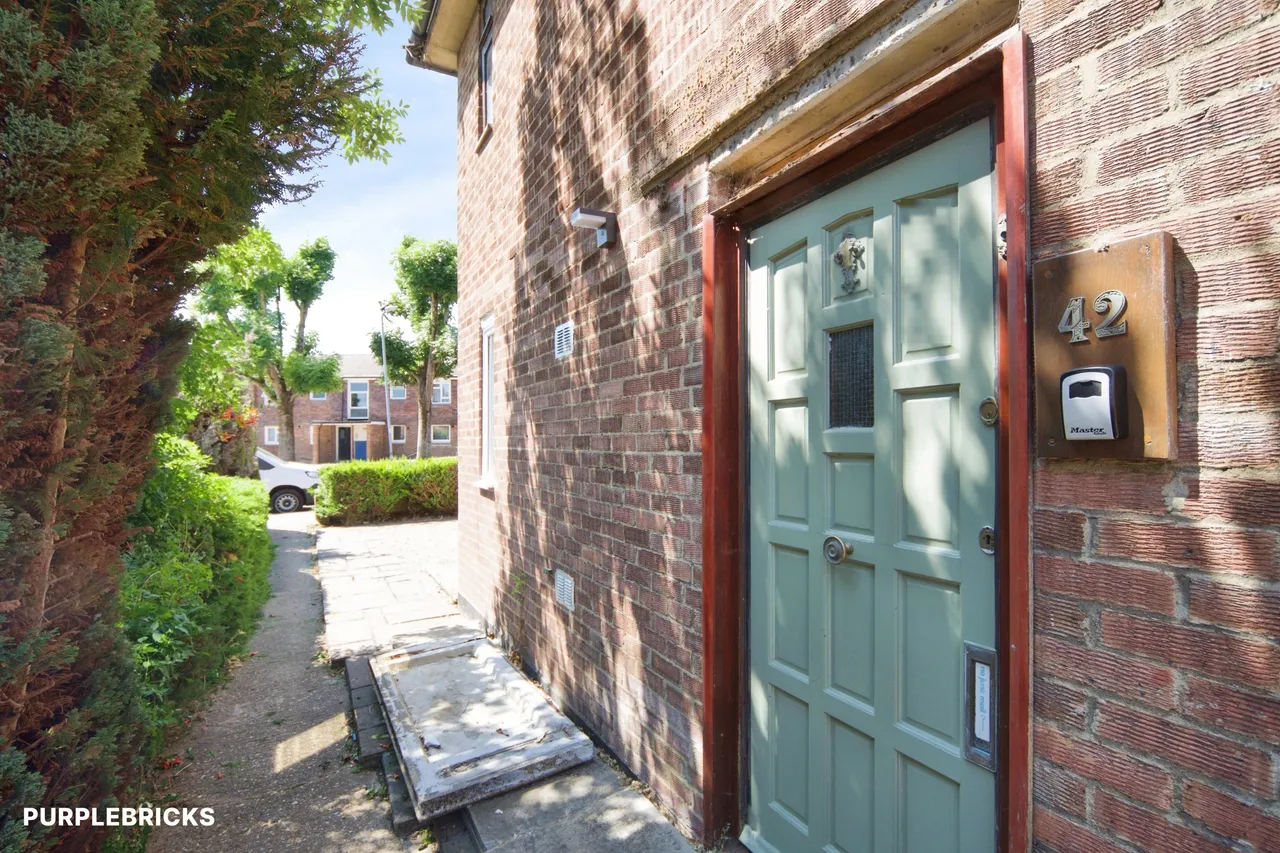 Taunton Road, Romford, RM3, photo 49