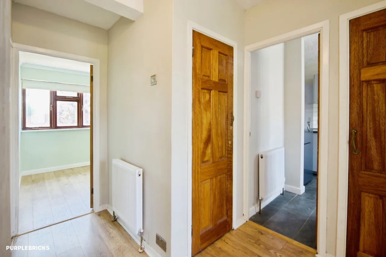 Taunton Road, Romford, RM3, photo 17
