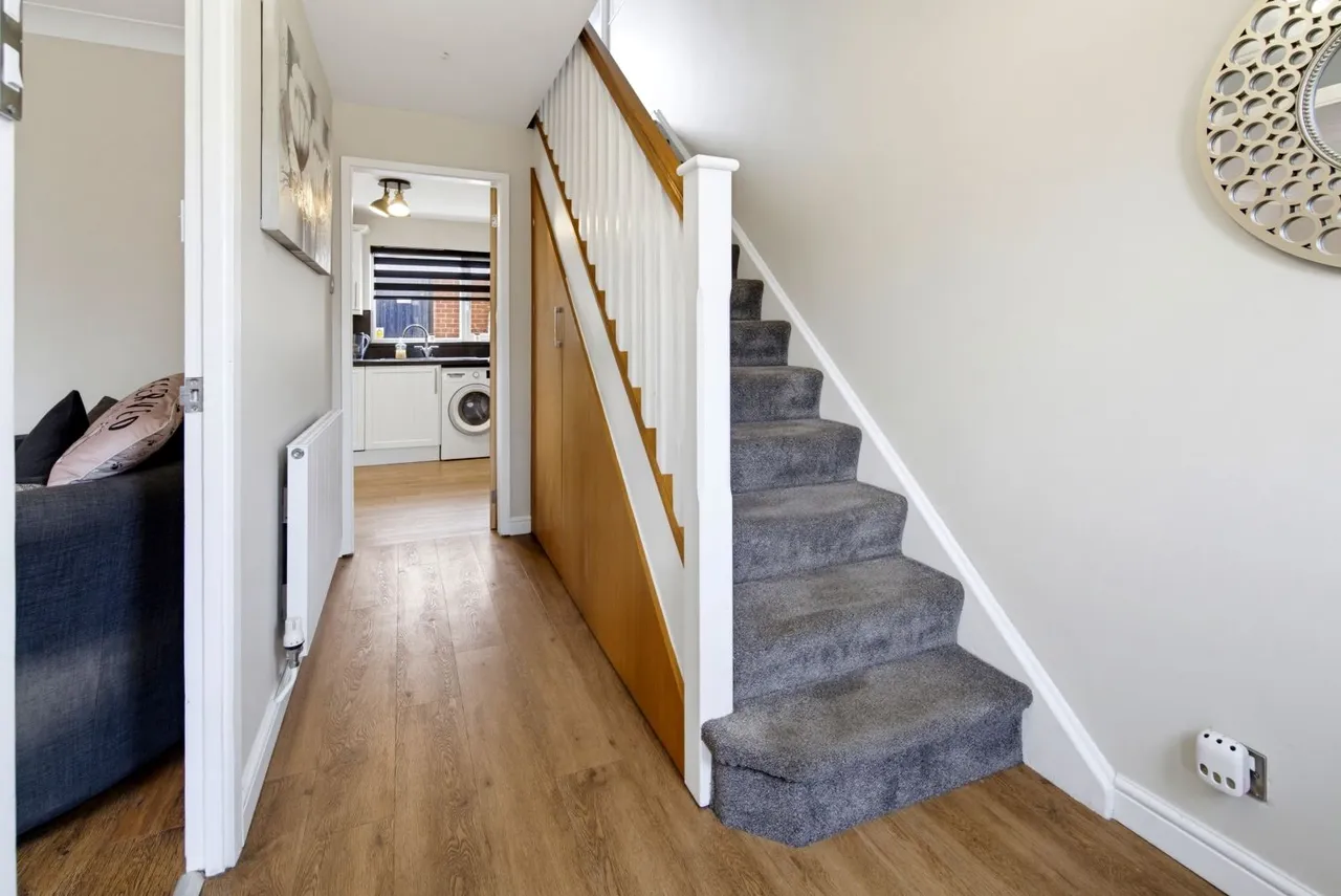 Fir Walk, Maltby, S66, photo 8