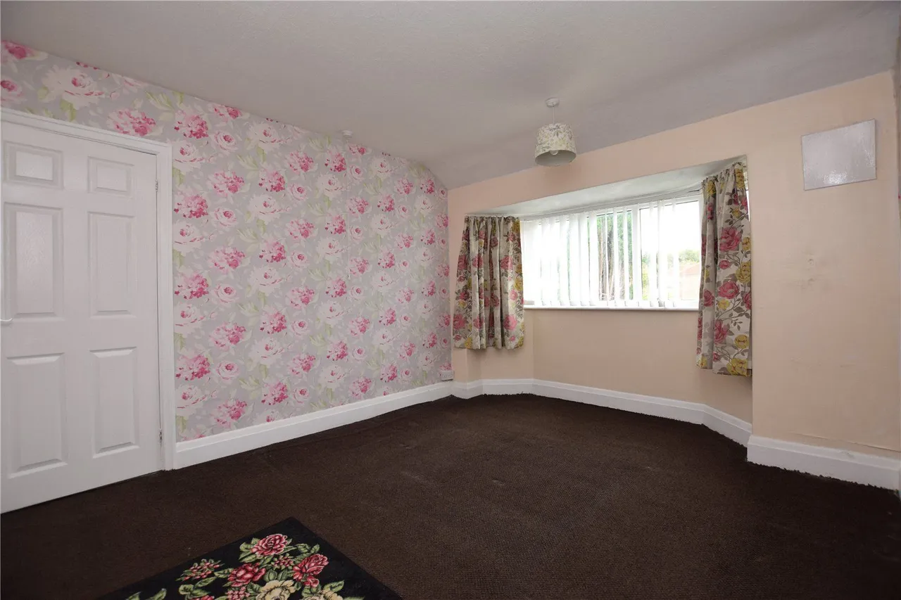 Whitebridge Avenue, Leeds, LS9, photo 15