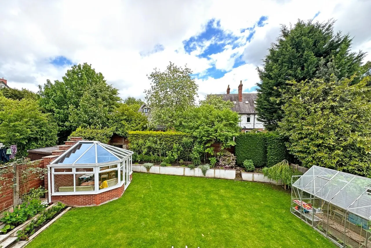 Fernlea, Hale, Cheshire WA15 9LH, photo 31