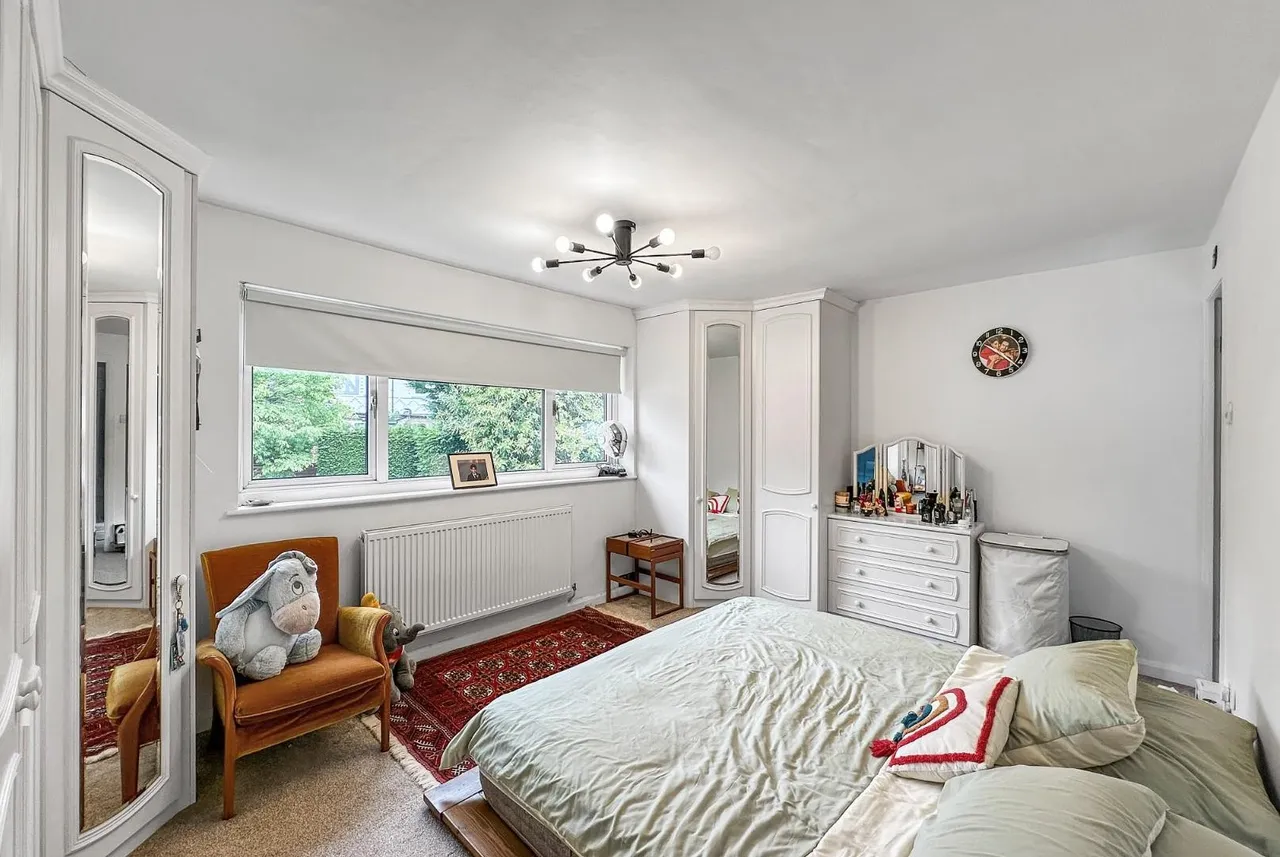 Fernlea, Hale, Cheshire WA15 9LH, photo 8