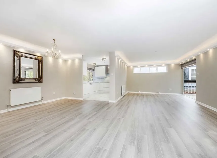 3 bed flat to rent, Avenue Road, St. John's Wood, NW8