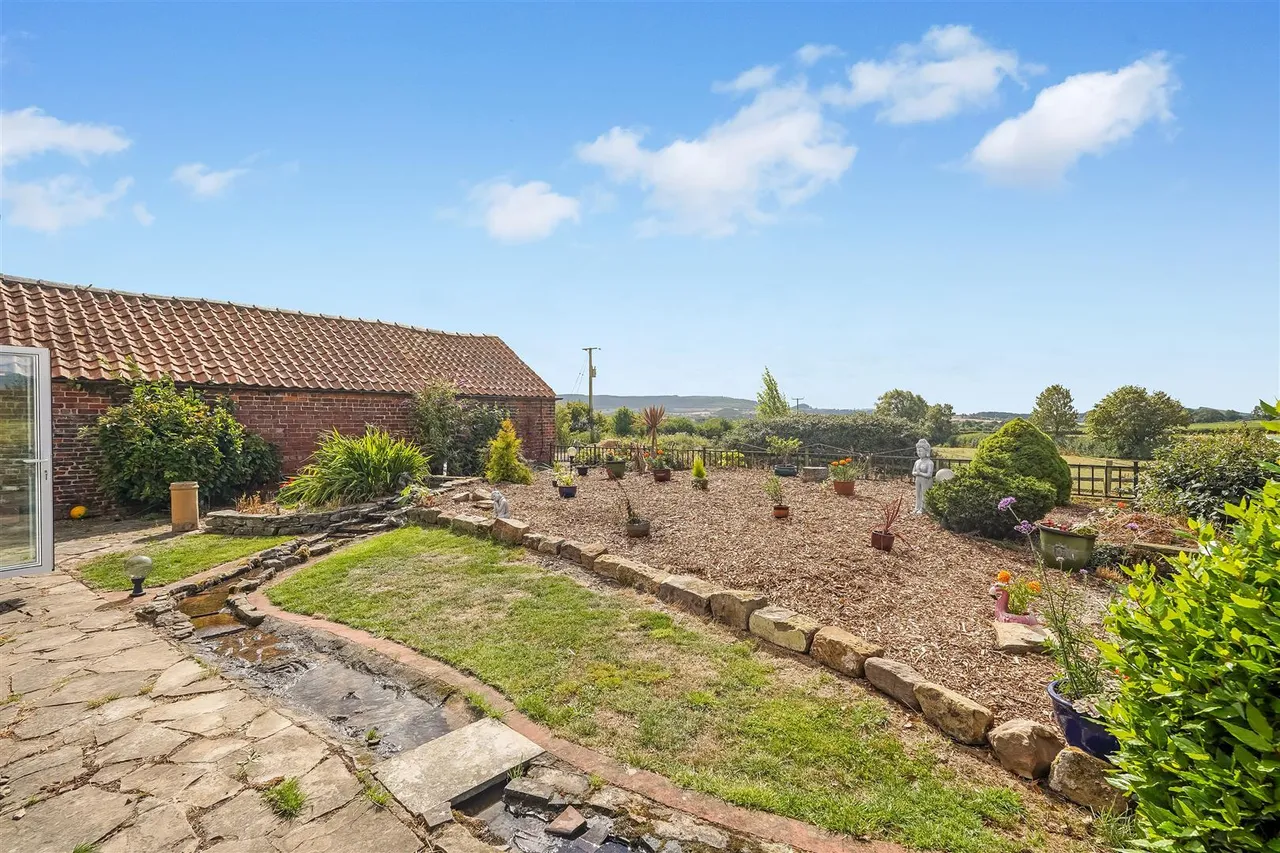 Little Beech Hill, East Harlsey, DL6, photo 16