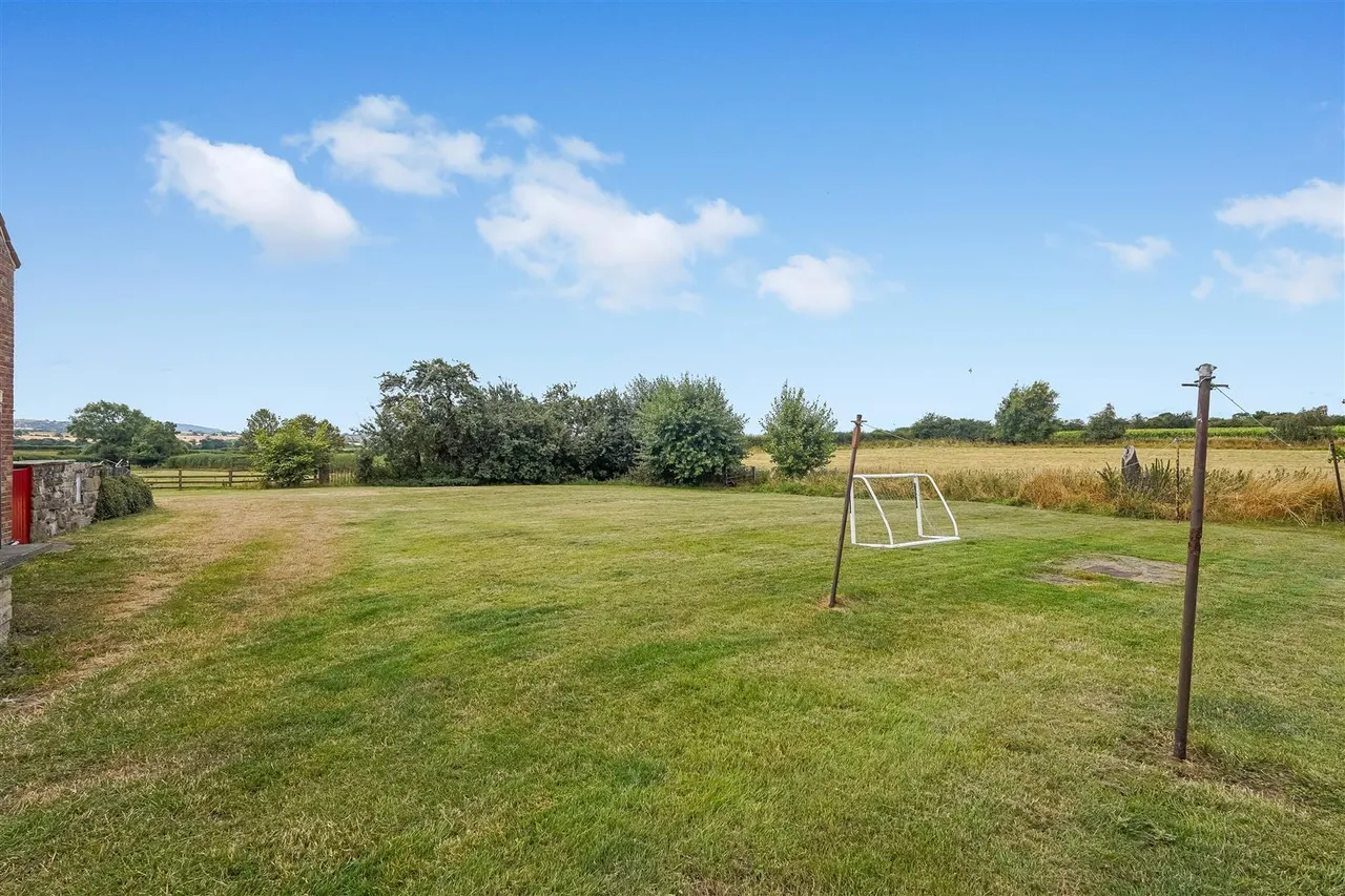 Little Beech Hill, East Harlsey, DL6, photo 15