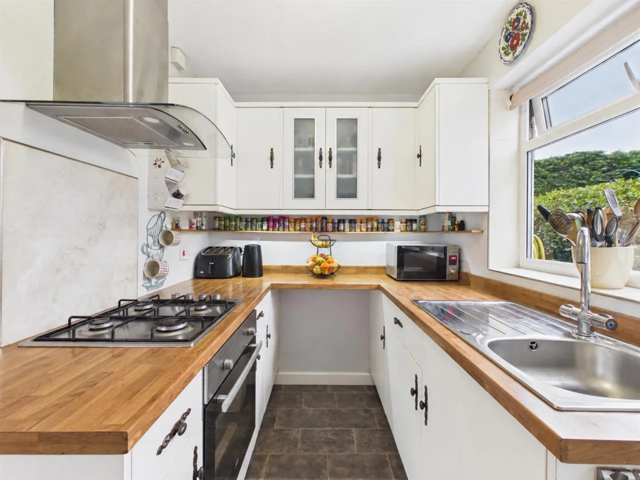 Murren Avenue, Malvern, WR14, photo 3
