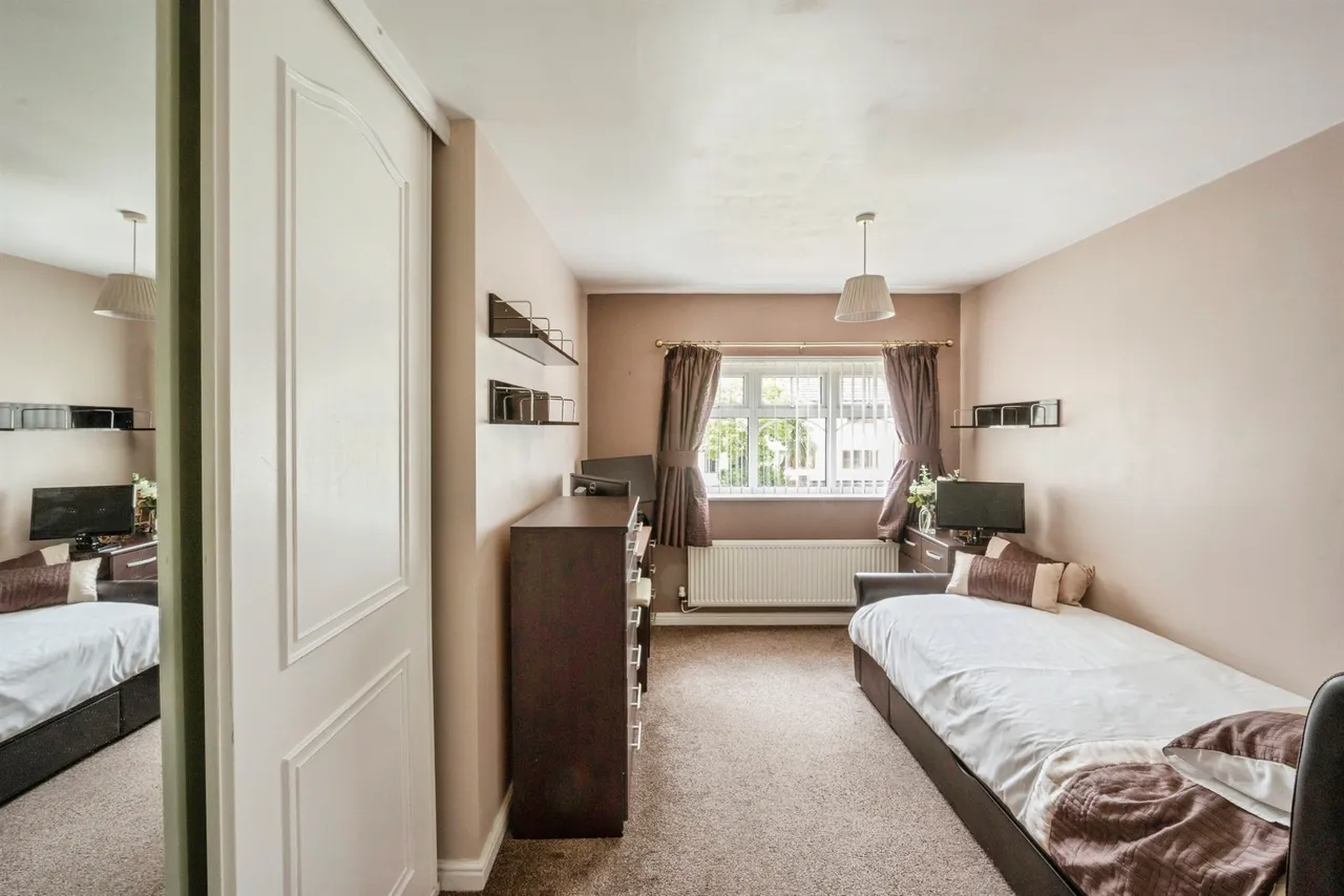 Ferry Road West, Scunthorpe, photo 12