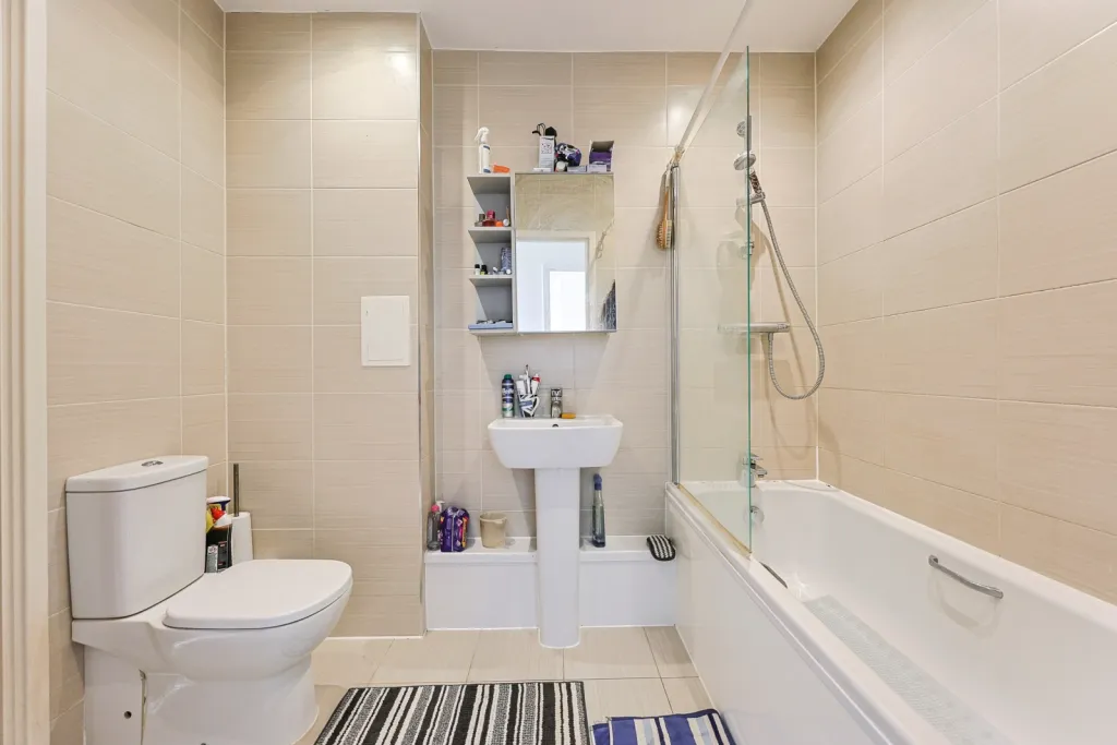 Chronicle Avenue, Colindale, NW9, photo 6