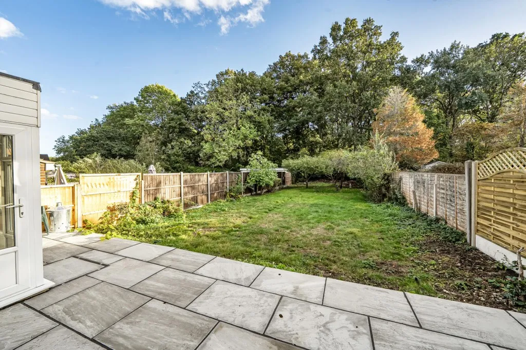 Mead Way, Bromley, photo 16