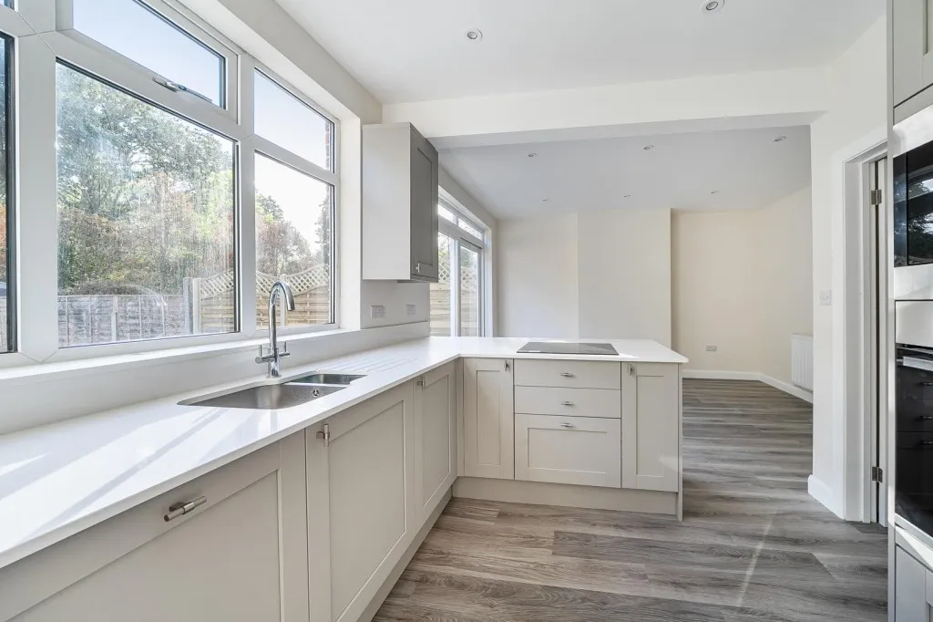 Mead Way, Bromley, photo 5